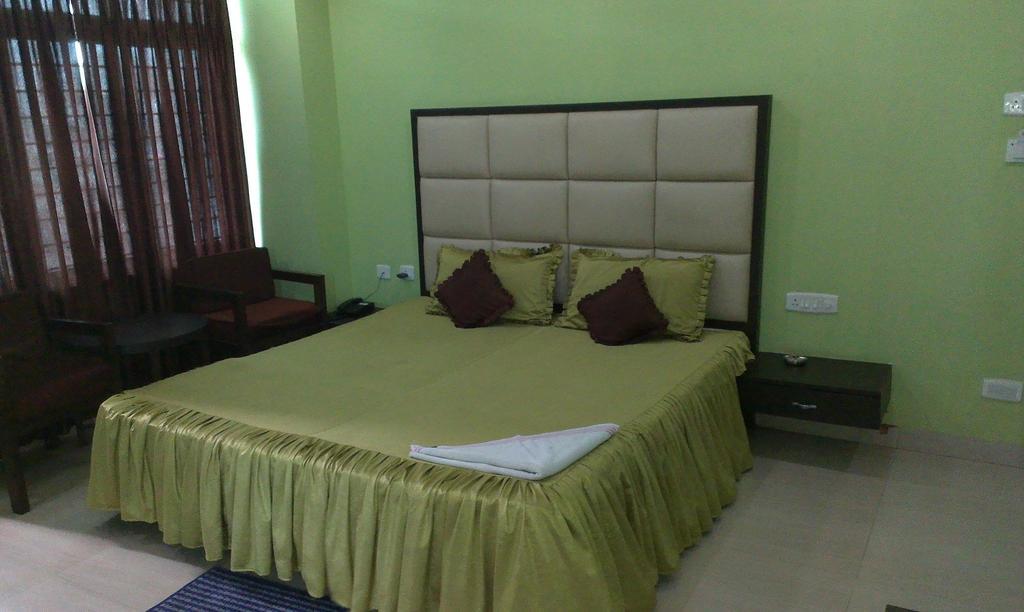 Hotel Sunview Dispur Oda fotoğraf